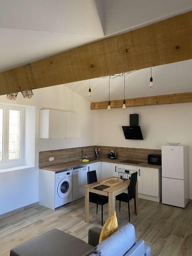 Bel Appartement Au Coeur Du Village De Sartene Экстерьер фото